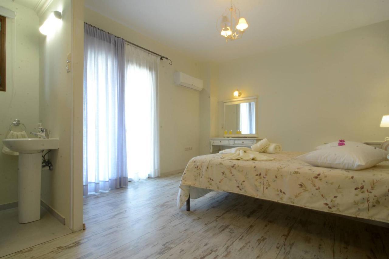Angie Nymfes Corfu Villa *