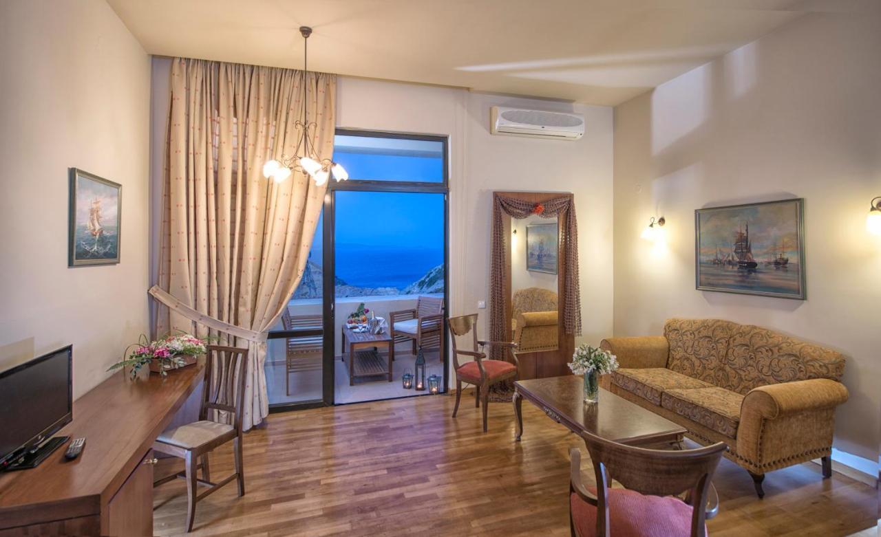 Athina Palace &
