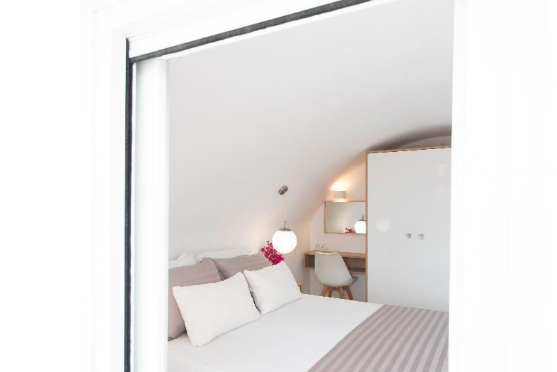 White Orchid Luxury Aparthotel 5*