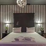 Ruby Rooms Kifisia - Adults Only