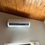 Family Beach House Near Airport