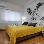 Superb & Luxury Apt At The Heart Of Athens