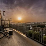 Athenian Noir Blanc Penthouse - Breathtaking View - City Center