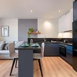 Exceptional Living Lofts By Upstreet