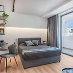 Exceptional Living Lofts By Upstreet