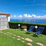 Harris Elegant House Superb View Near Airport