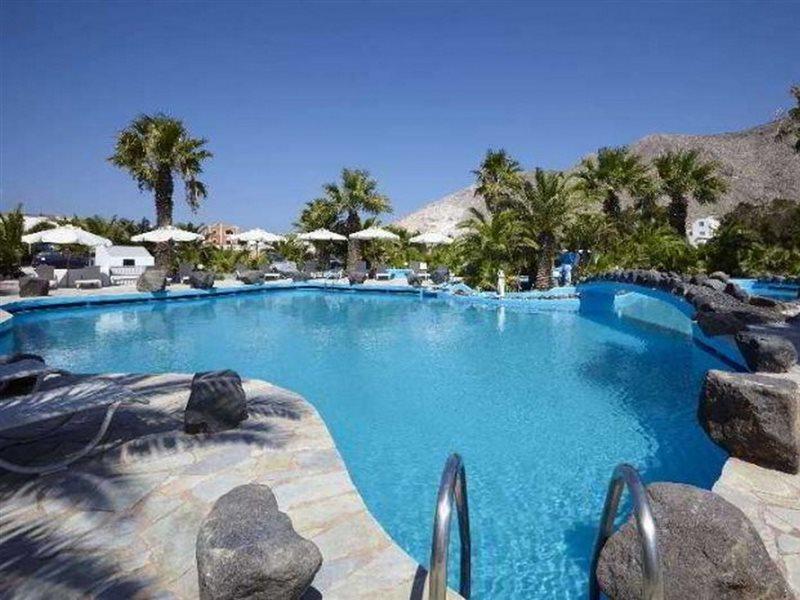 Fenix 4* Perissa (Santorini)