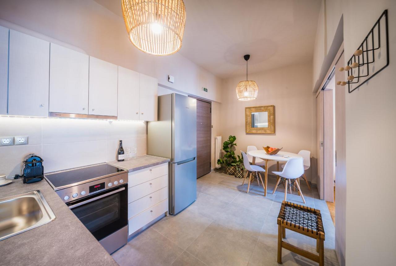 Brand New Aprtm Touching Acropolis Apartment