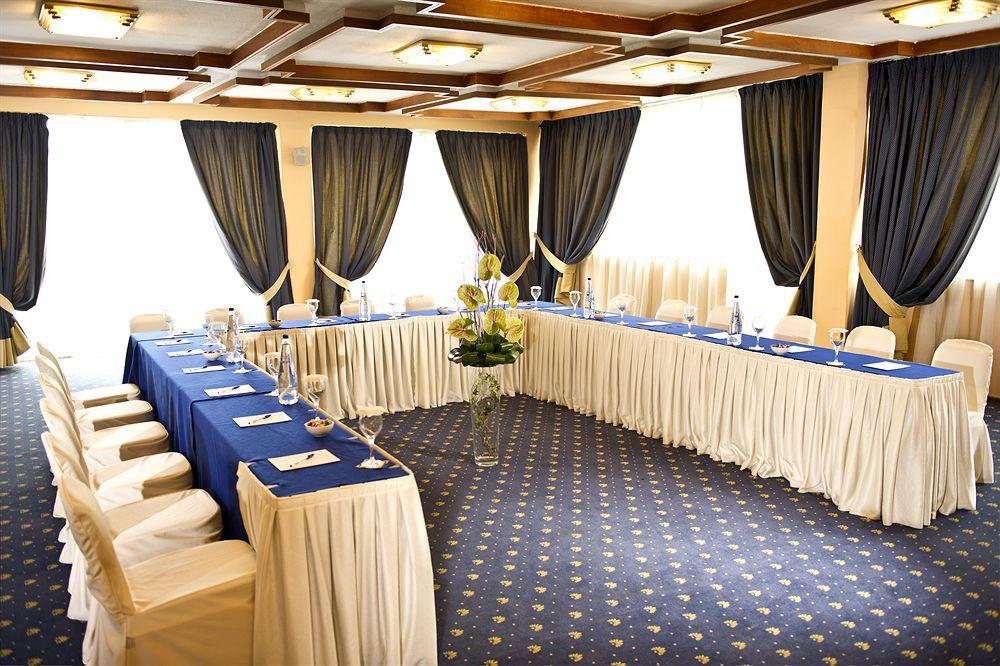 Congo Palace 4*