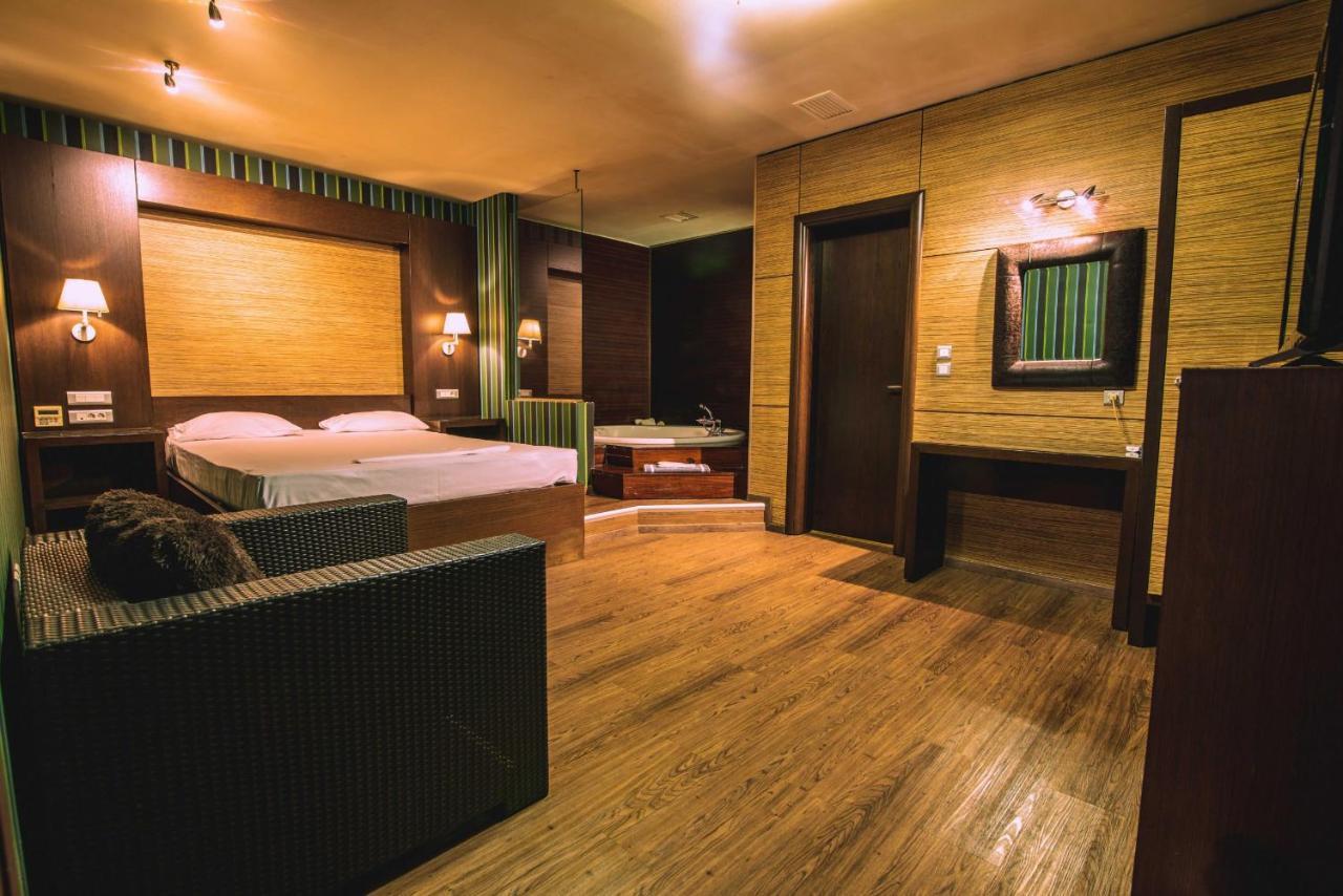 Hotel Ruby Kifisia - Adults Only 2*