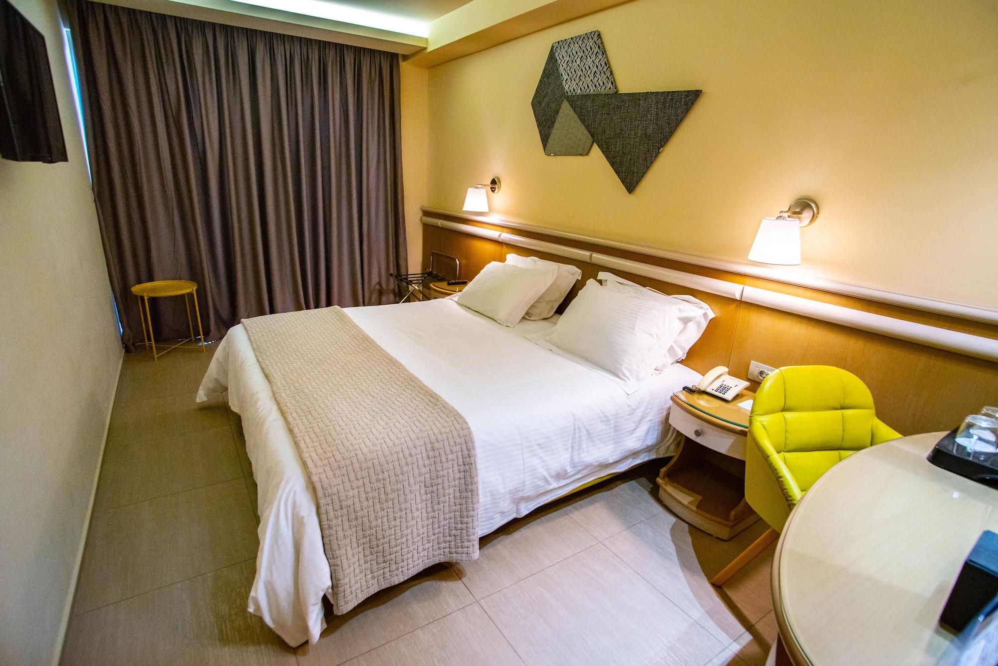 Emmantina Hotel 4*