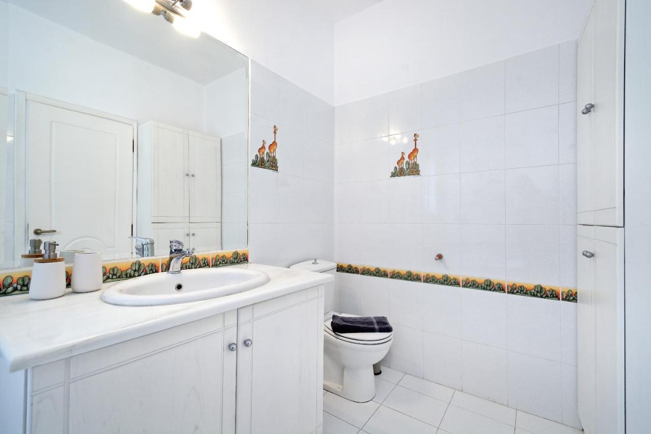 Triplex Gardenia Glyfada Sea View Apartment *