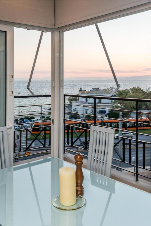 Flisvos Elite Seafront Luxury Apartment