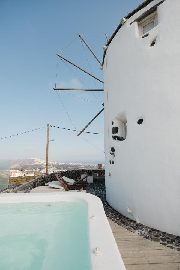 Anemoscope Windmill Villa