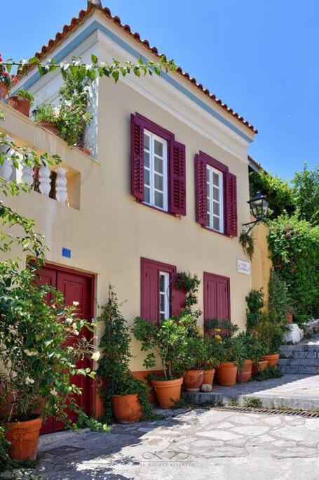 At The Foot Of Acropolis. Holiday home