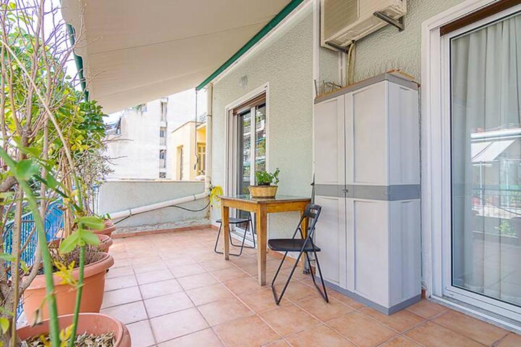 Cozy Apt. With Veranda In Exarcheia