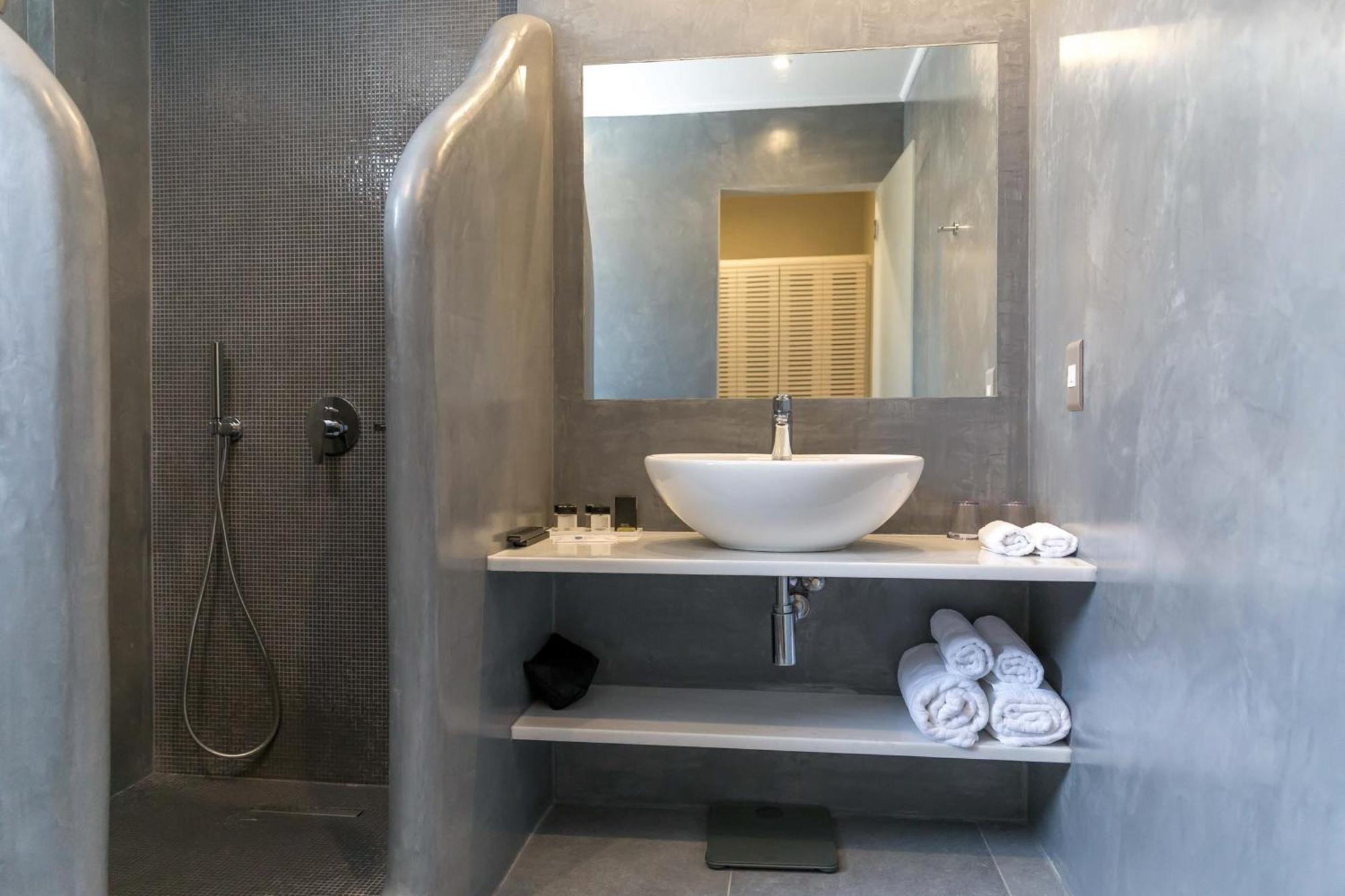 Acroterra Rosa Luxury & Hotel 5*