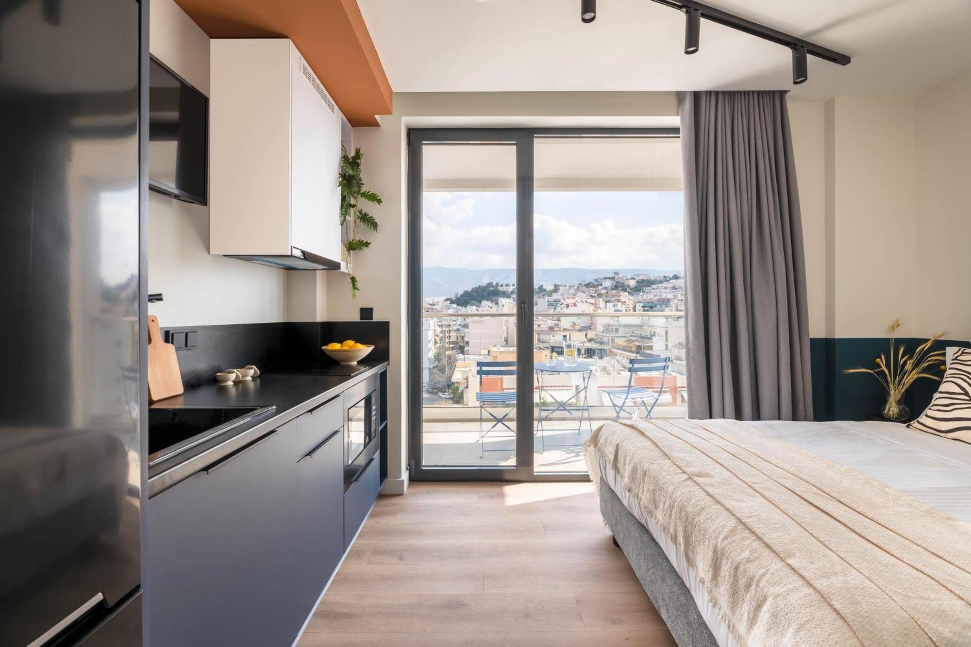 Exceptional Living Lofts By Upstreet Apartment