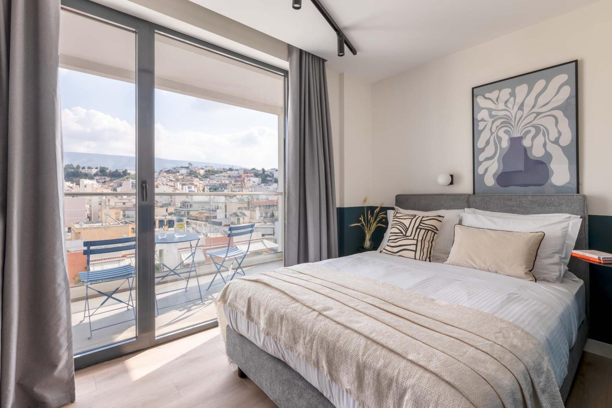 Exceptional Living Lofts By Upstreet Apartment *
