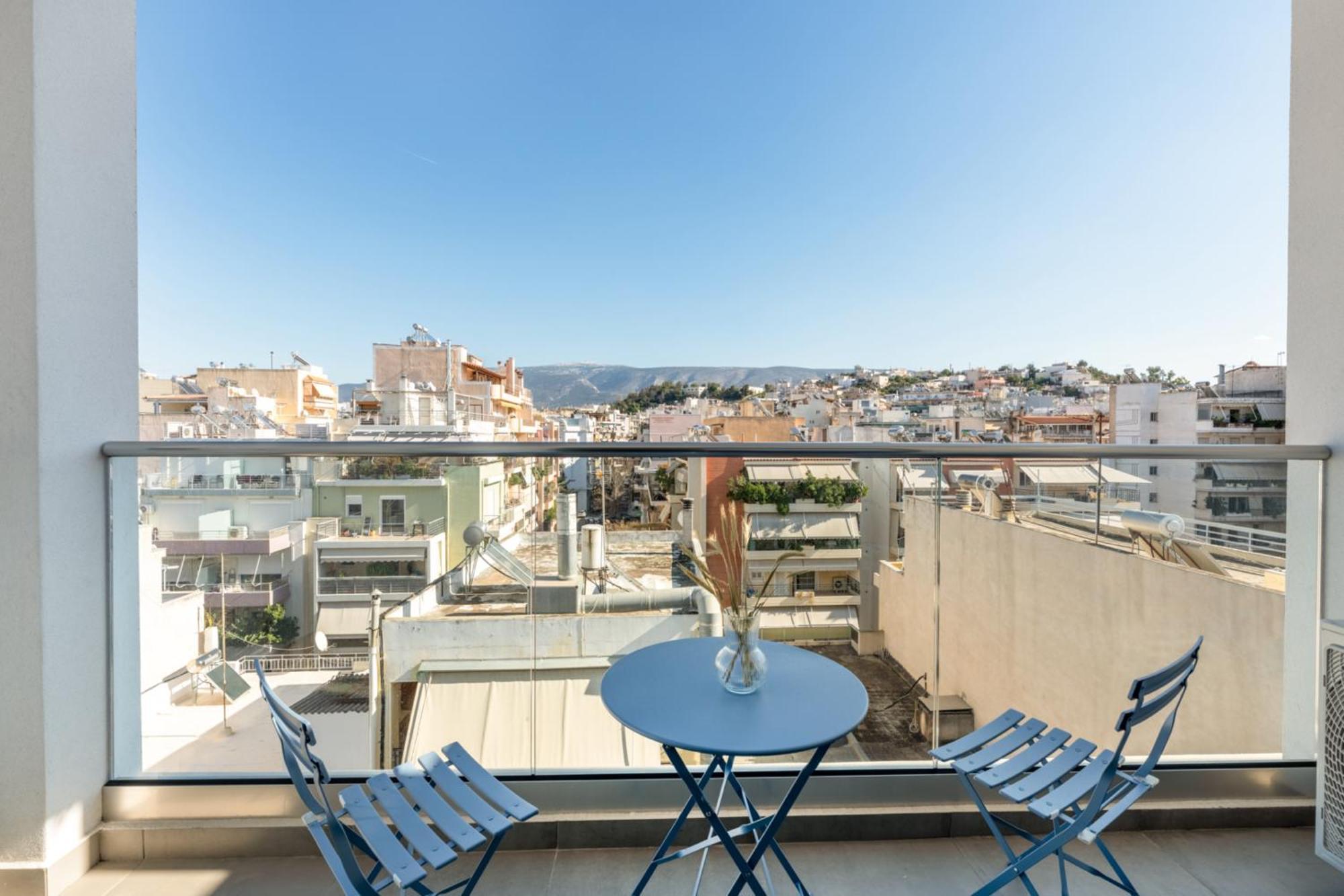 Exceptional Living Lofts By Upstreet Apartment