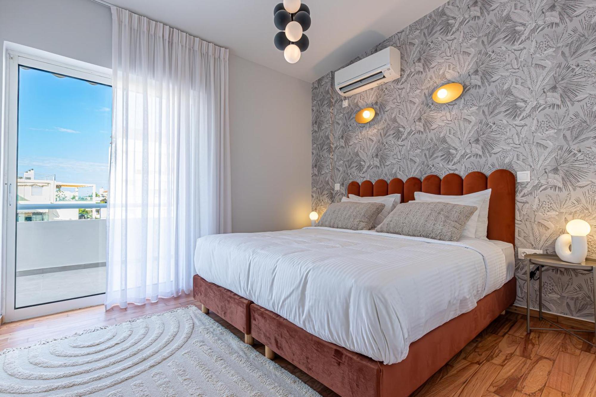 Apartment Phaedrus Living: Glyfada Seaview Luxury Penthouse