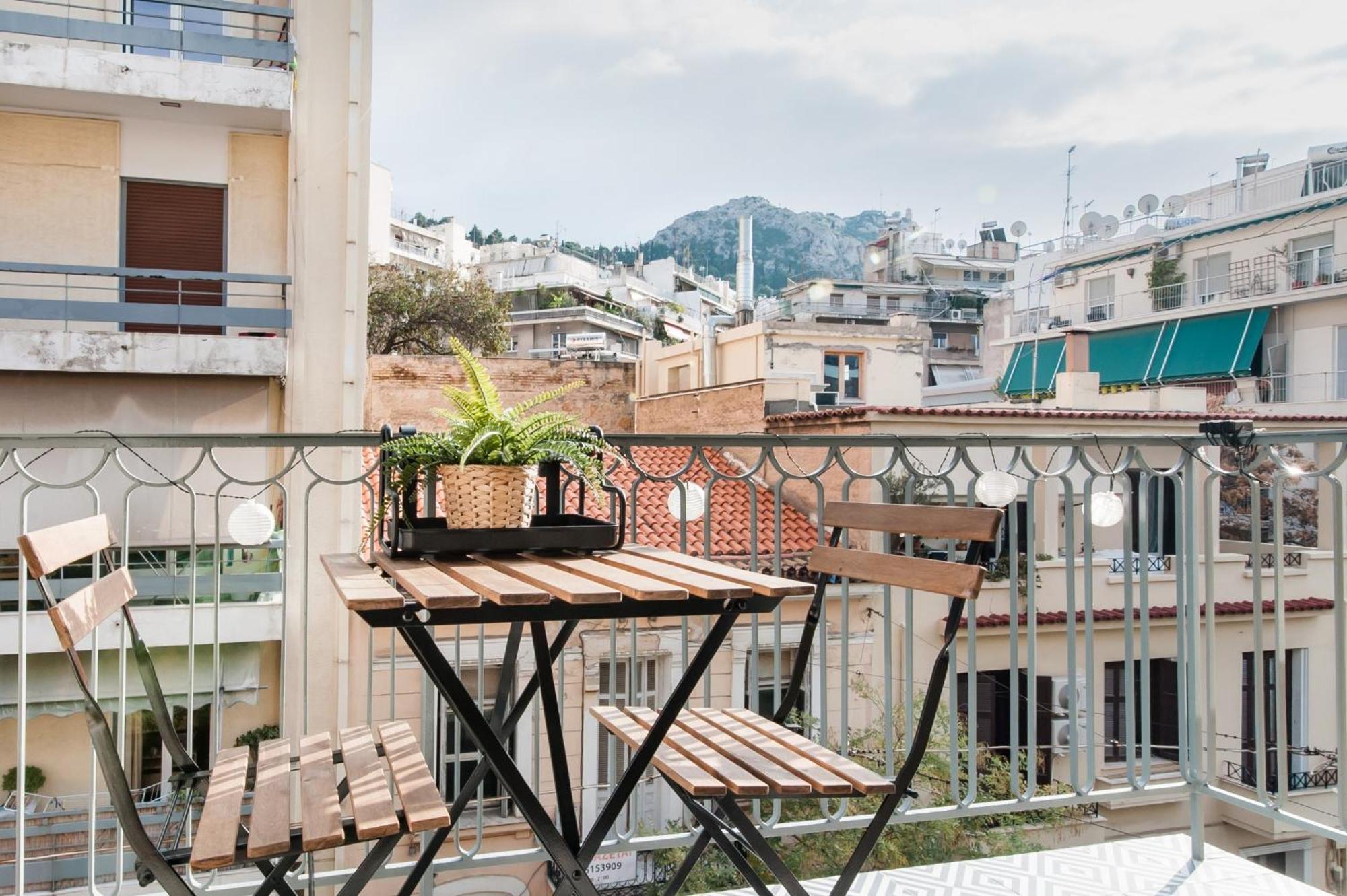 Retropolitan Living * Athens