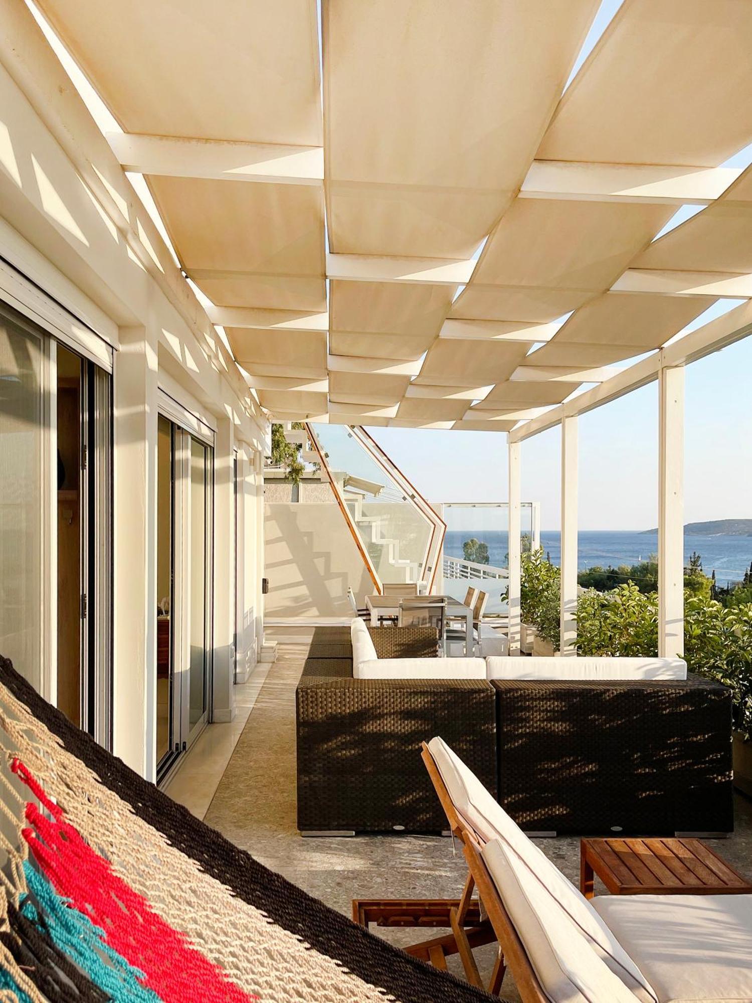 Blue Bay Vouliagmeni Luxury Apartment *