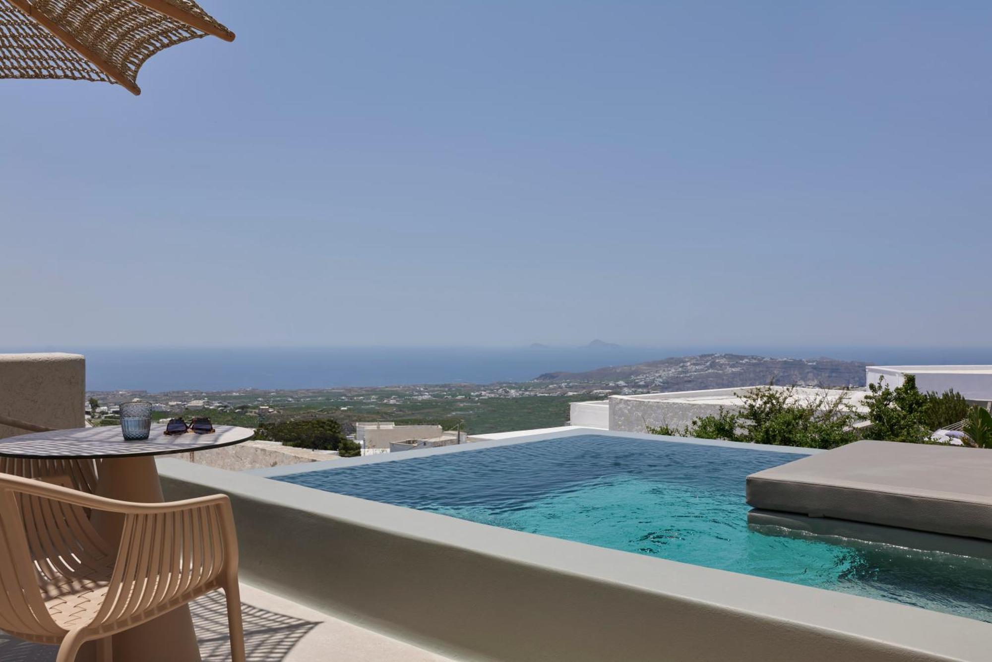 Aeon - Adults Only Pyrgos Kallistis