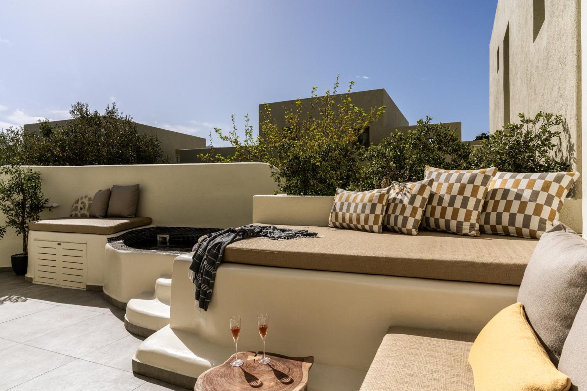 Aeon - Adults Only Bed & Breakfast 3*