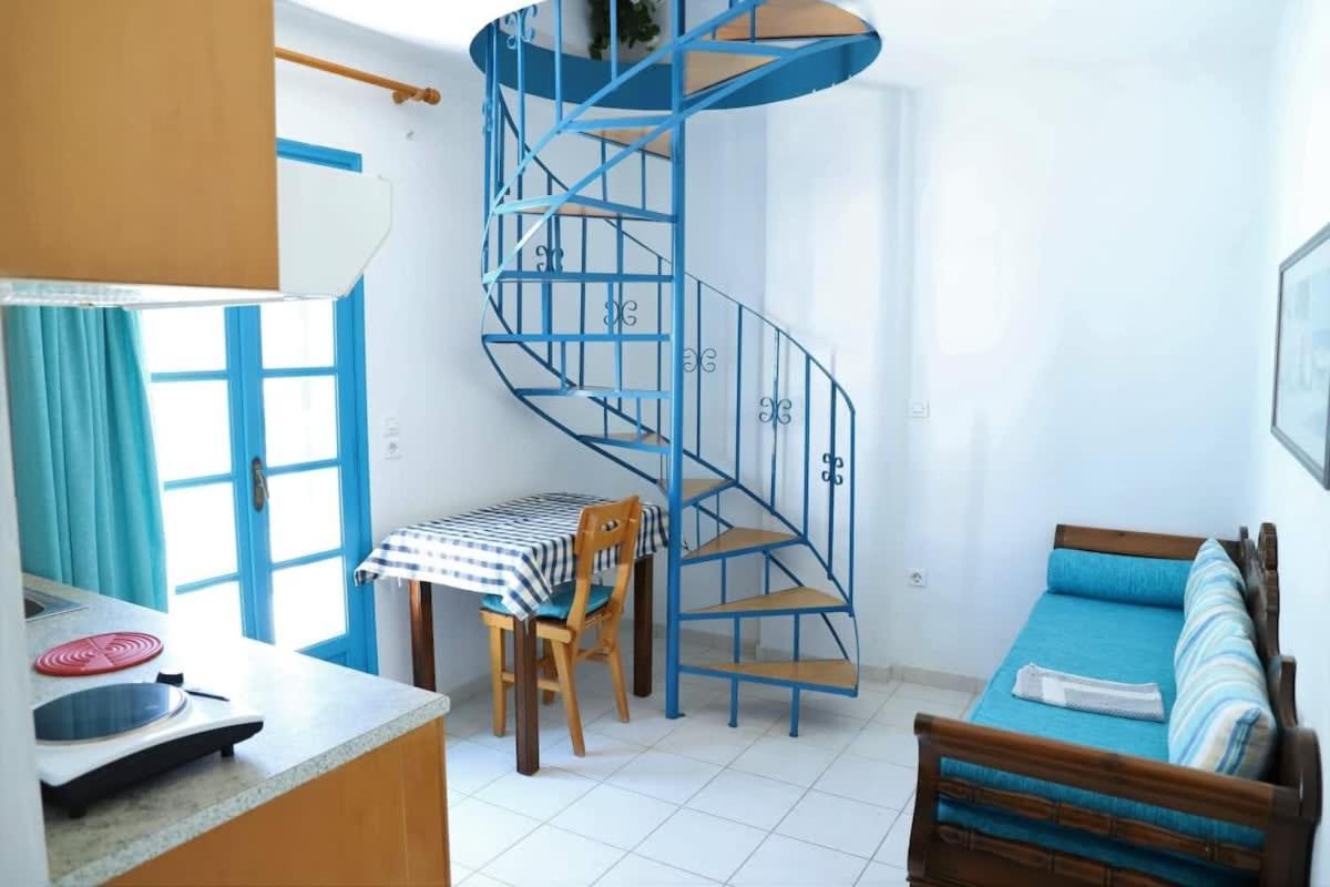Santorini Seaside Retreat - Flora's Summer Escape Holiday home