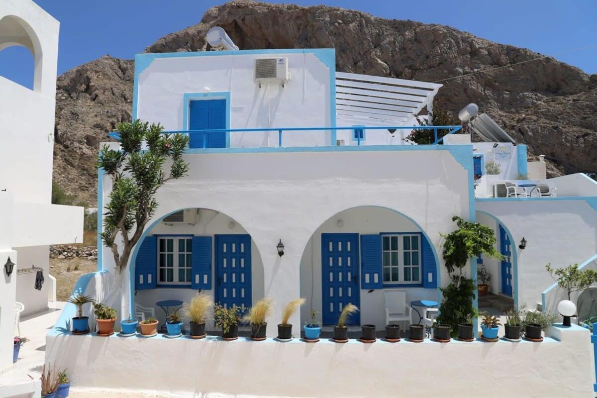 Santorini Seaside Retreat - Flora's Summer Escape Holiday home *