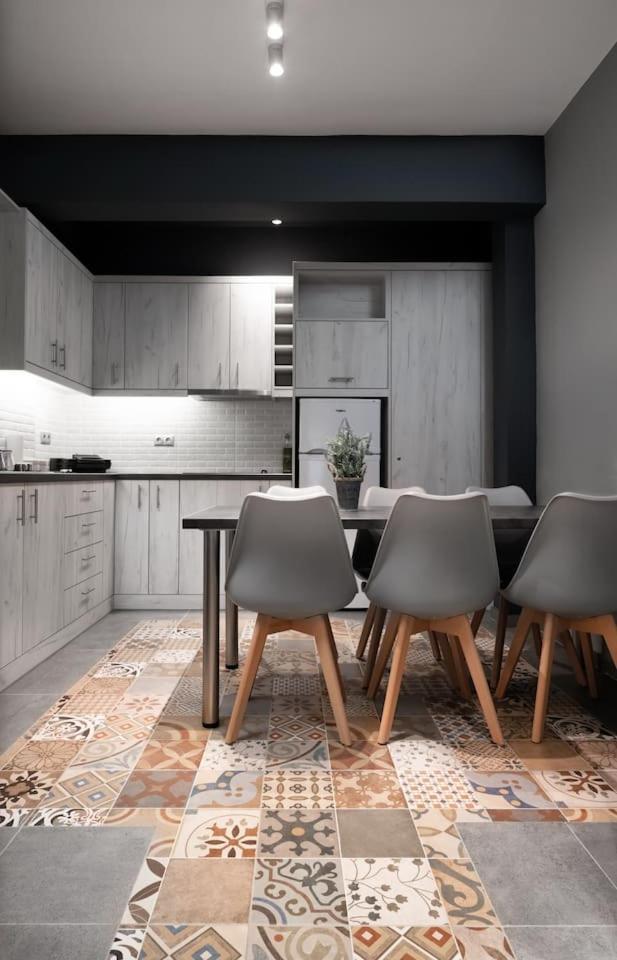Apartment Superb & Luxury Apt At The Heart Of