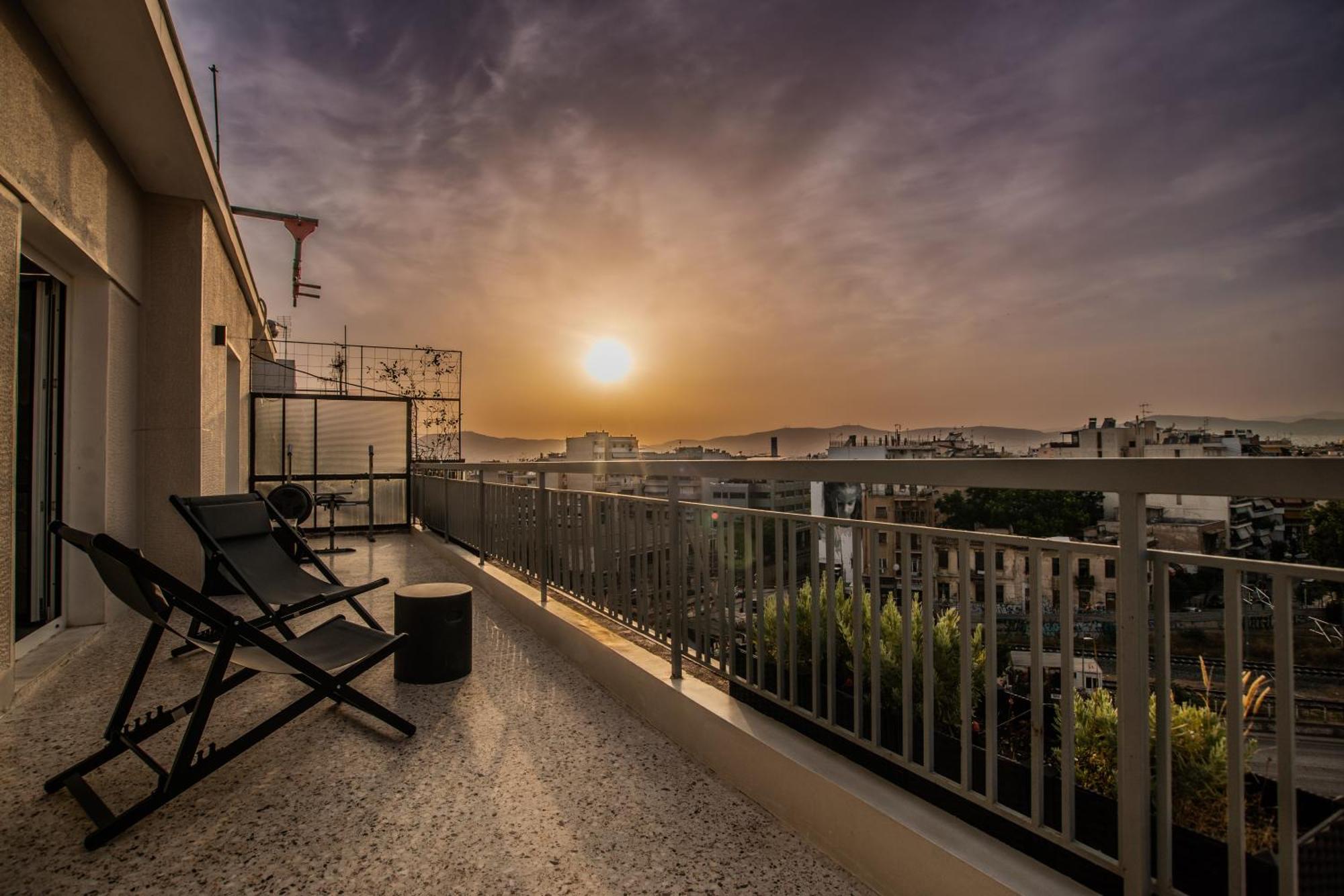 Athenian Noir Blanc Penthouse - Breathtaking View - Center Apartment
