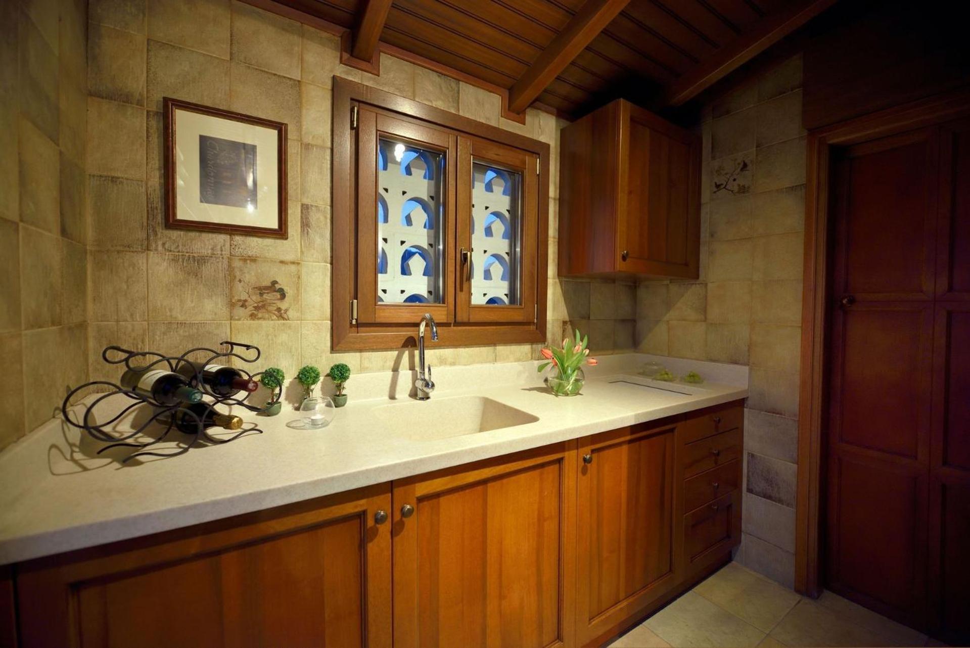 Outstanding Karyatis Luxury Maisonette 3 Bedrooms Stunning View Of The Acropolis
