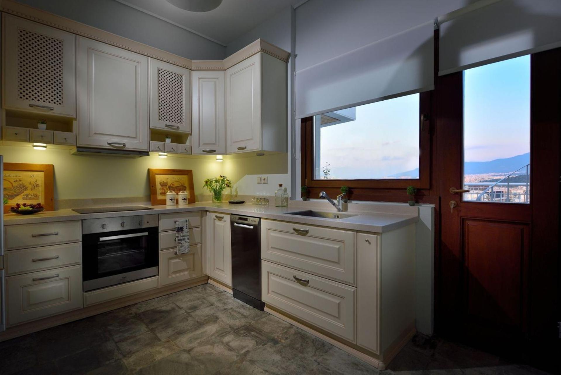 Villa Outstanding Karyatis Luxury Maisonette 3 Bedrooms Stunning View Of The Acropolis Athens