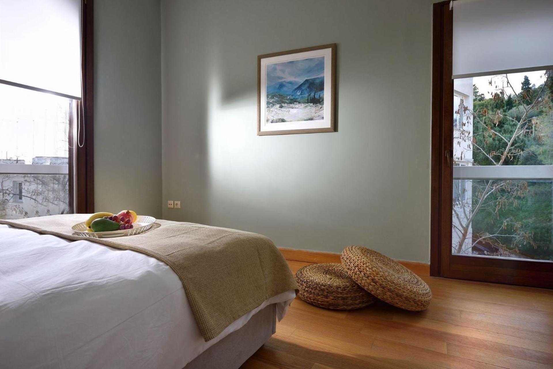 Outstanding Karyatis Luxury Maisonette 3 Bedrooms Stunning View Of The Acropolis Athens