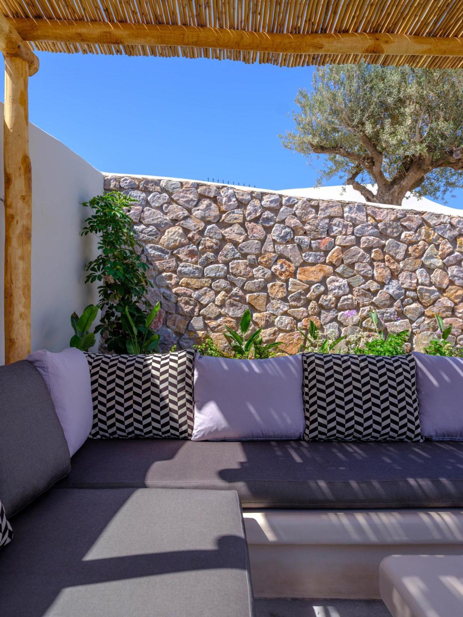 Holiday home Santorini C *