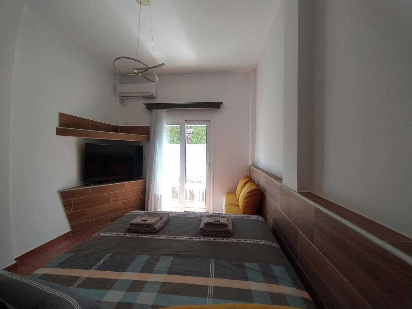 Apartment Chariot Santorini