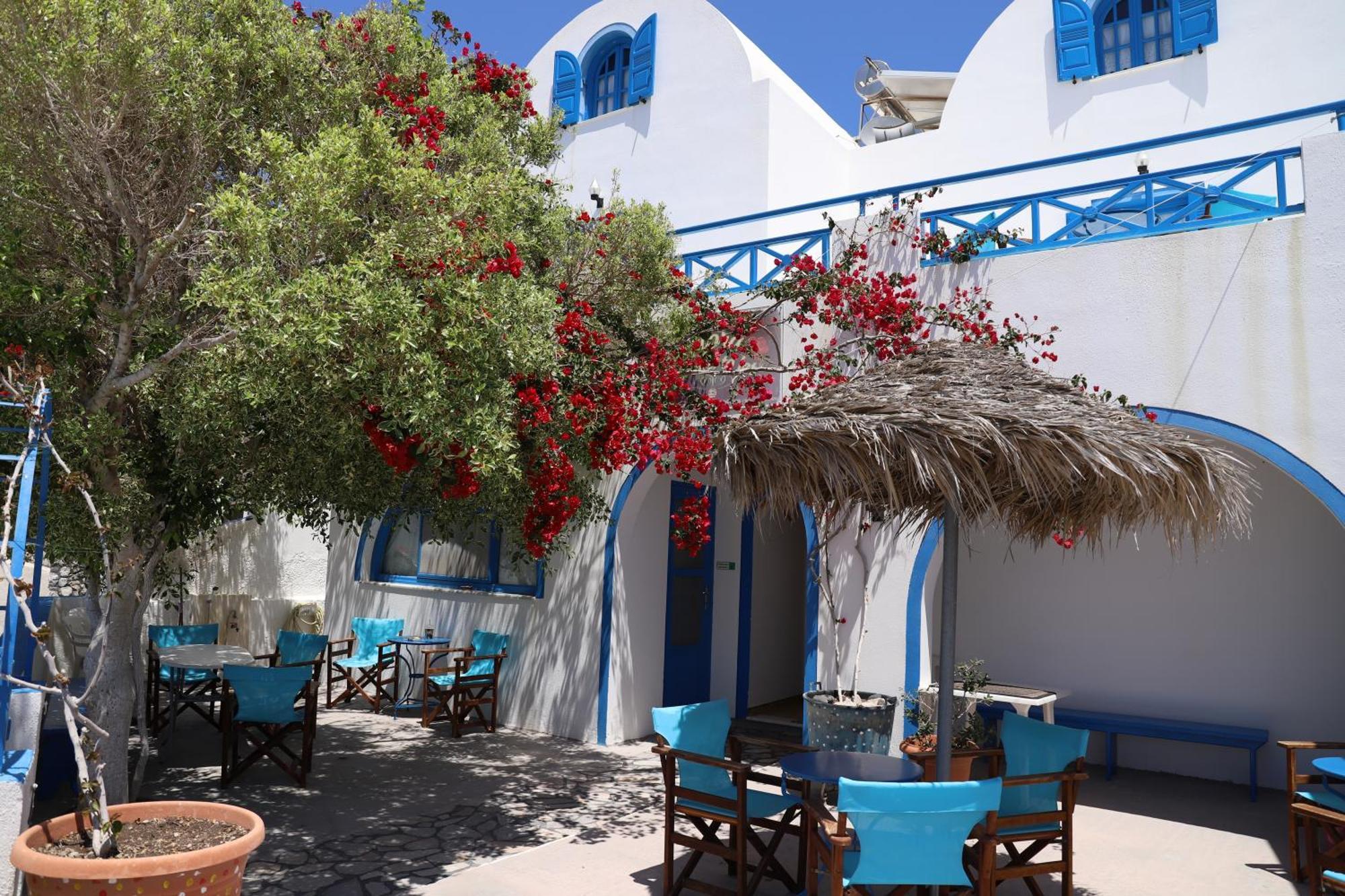 Santorini Seaside Retreat - Flora's Summer Escape Holiday home