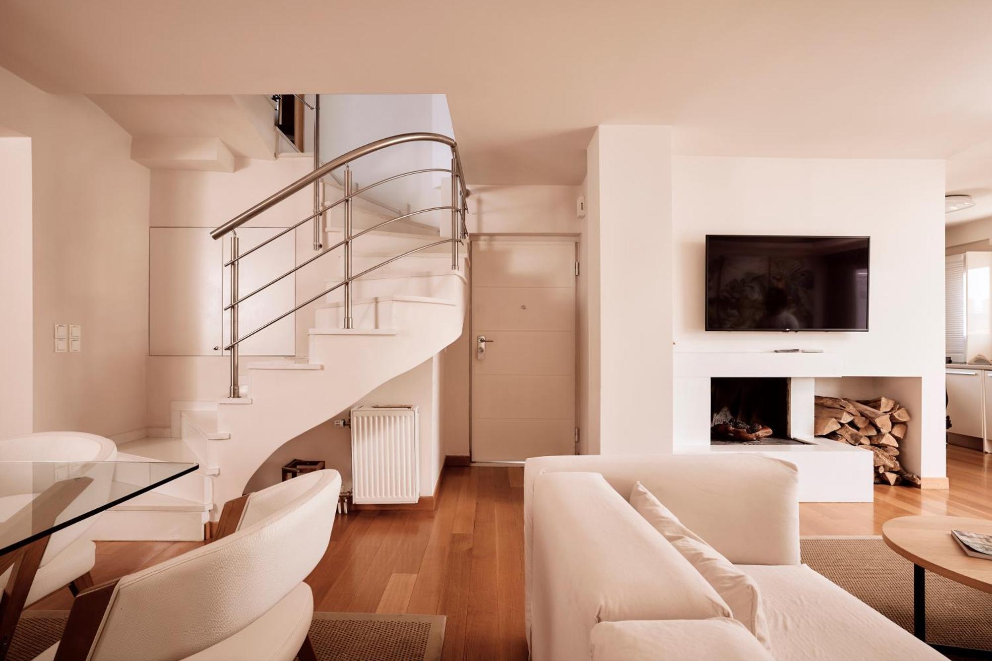 Elaia Luxury Glyfada Apartment
