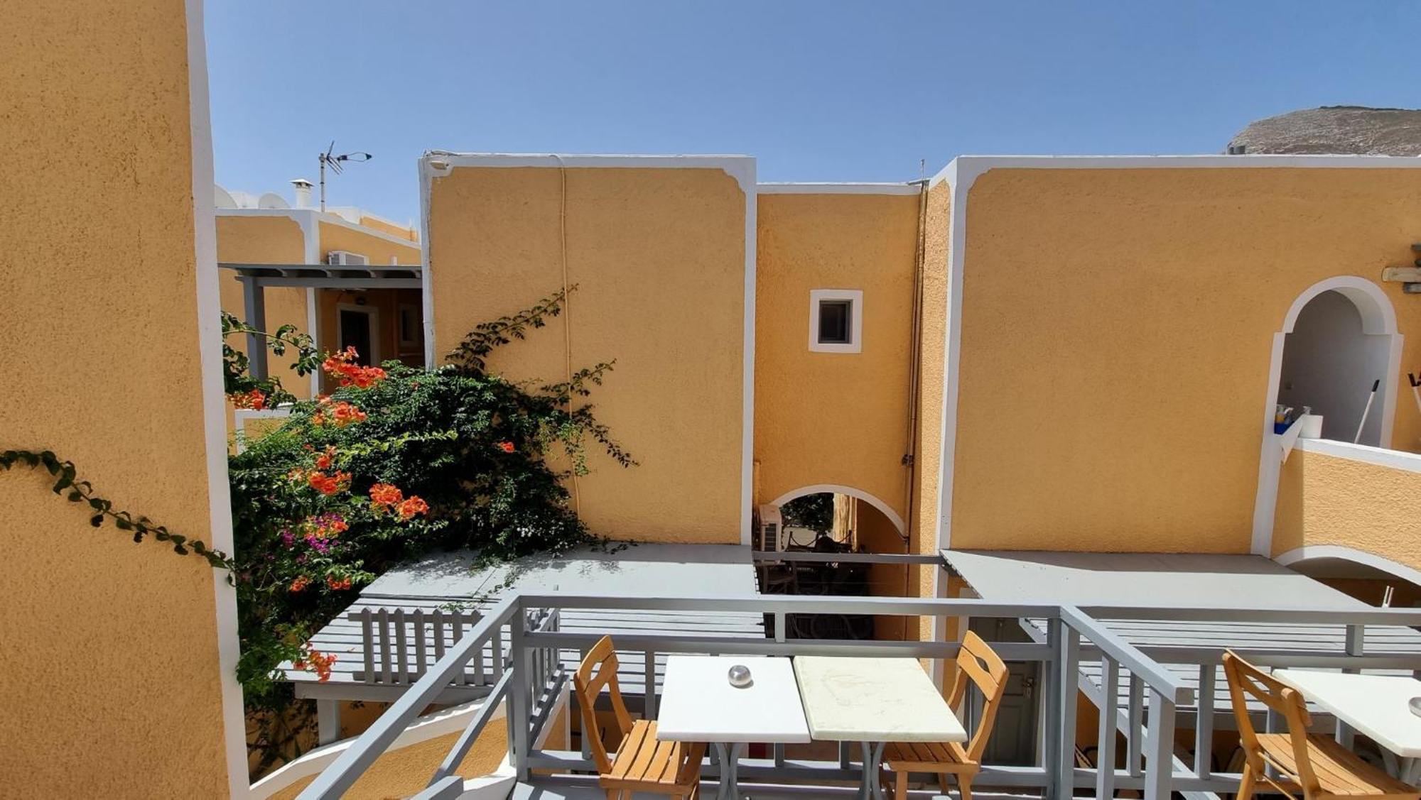 Nostos (adults Only) 2* Kamari (Santorini)