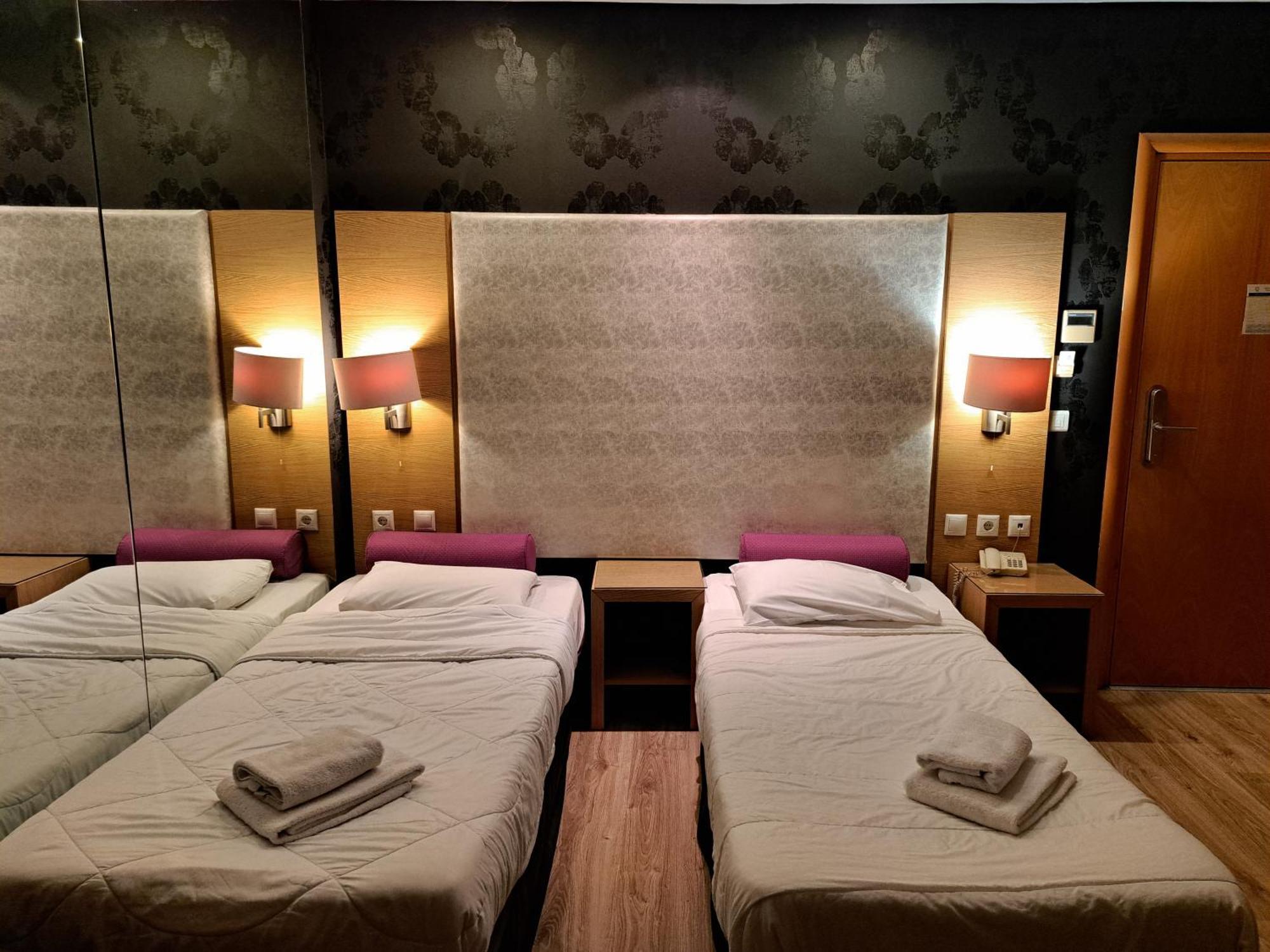 Hotel Nefeli Alimos
