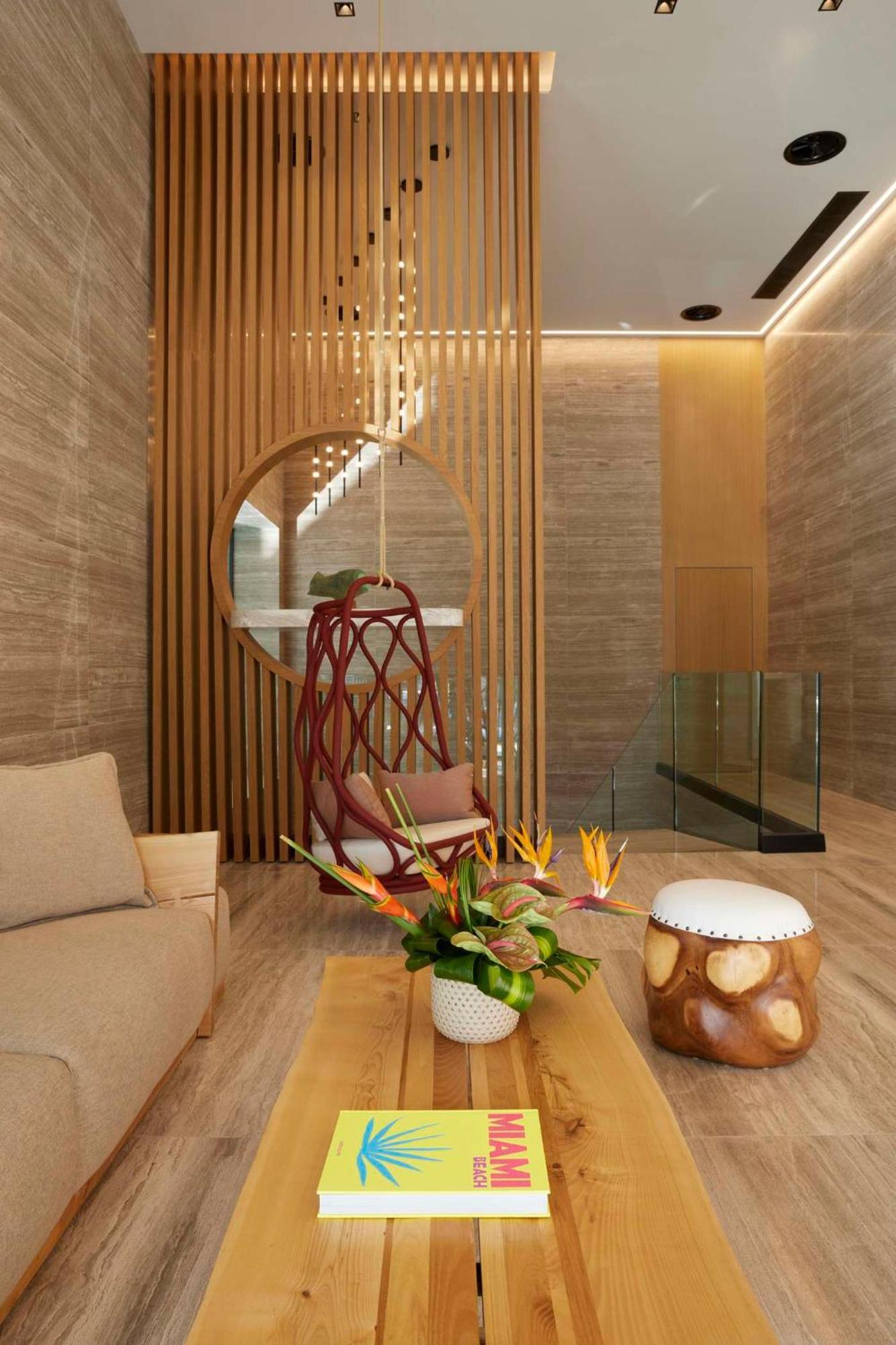 Dusit Suites 5*