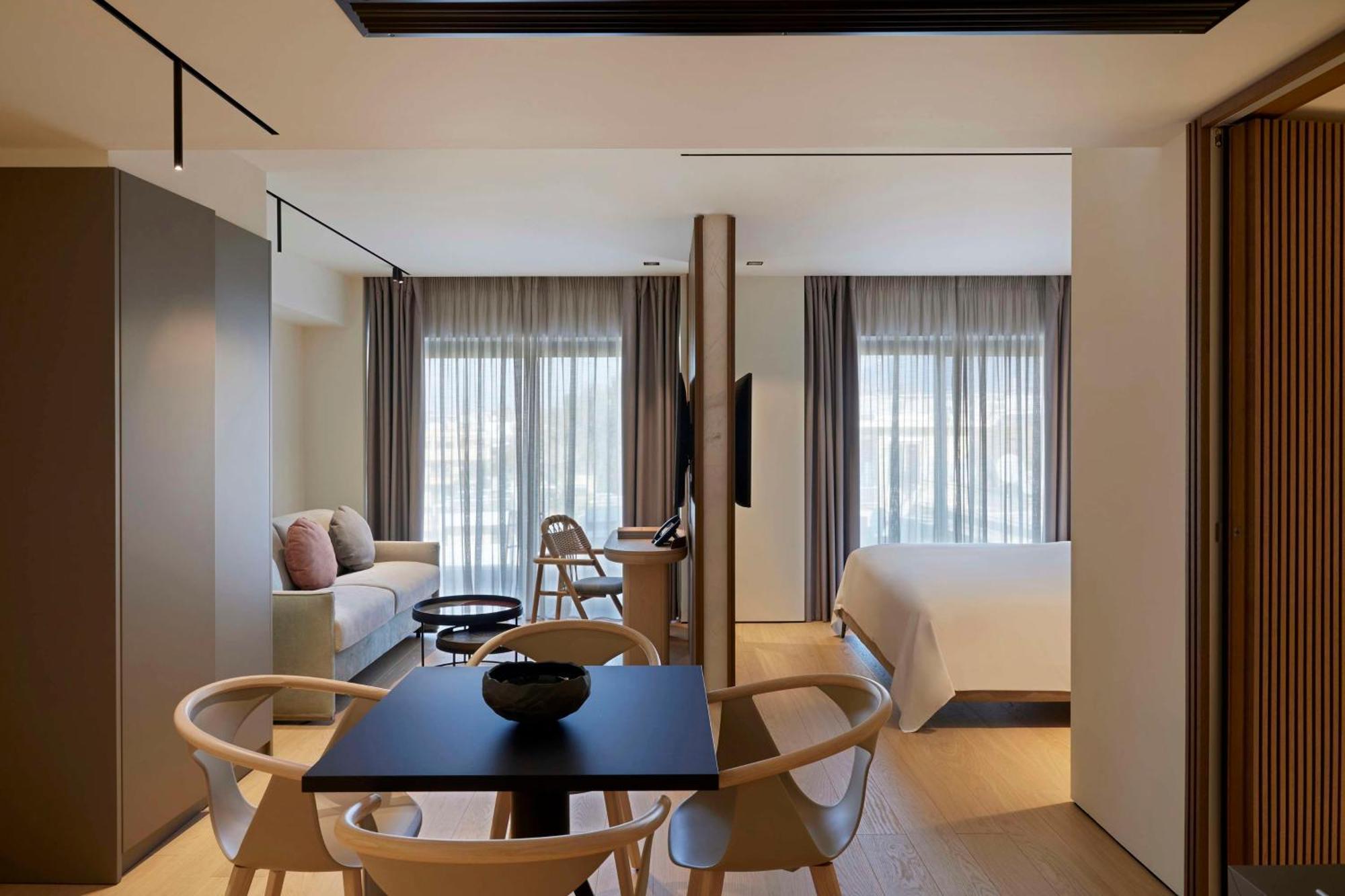 Dusit Suites 5* Athens