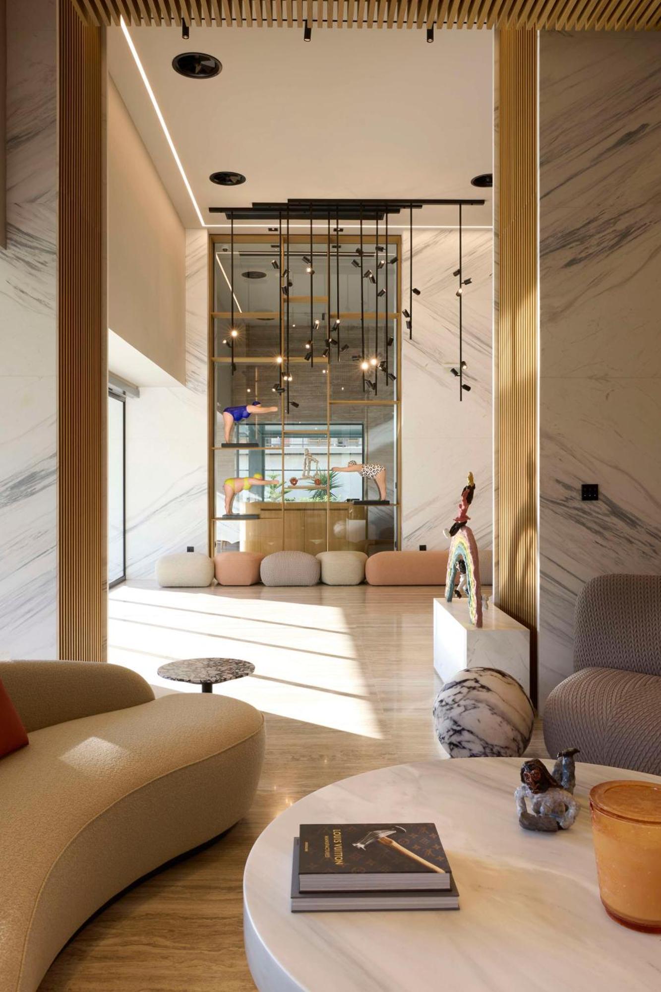 Dusit Suites 5*