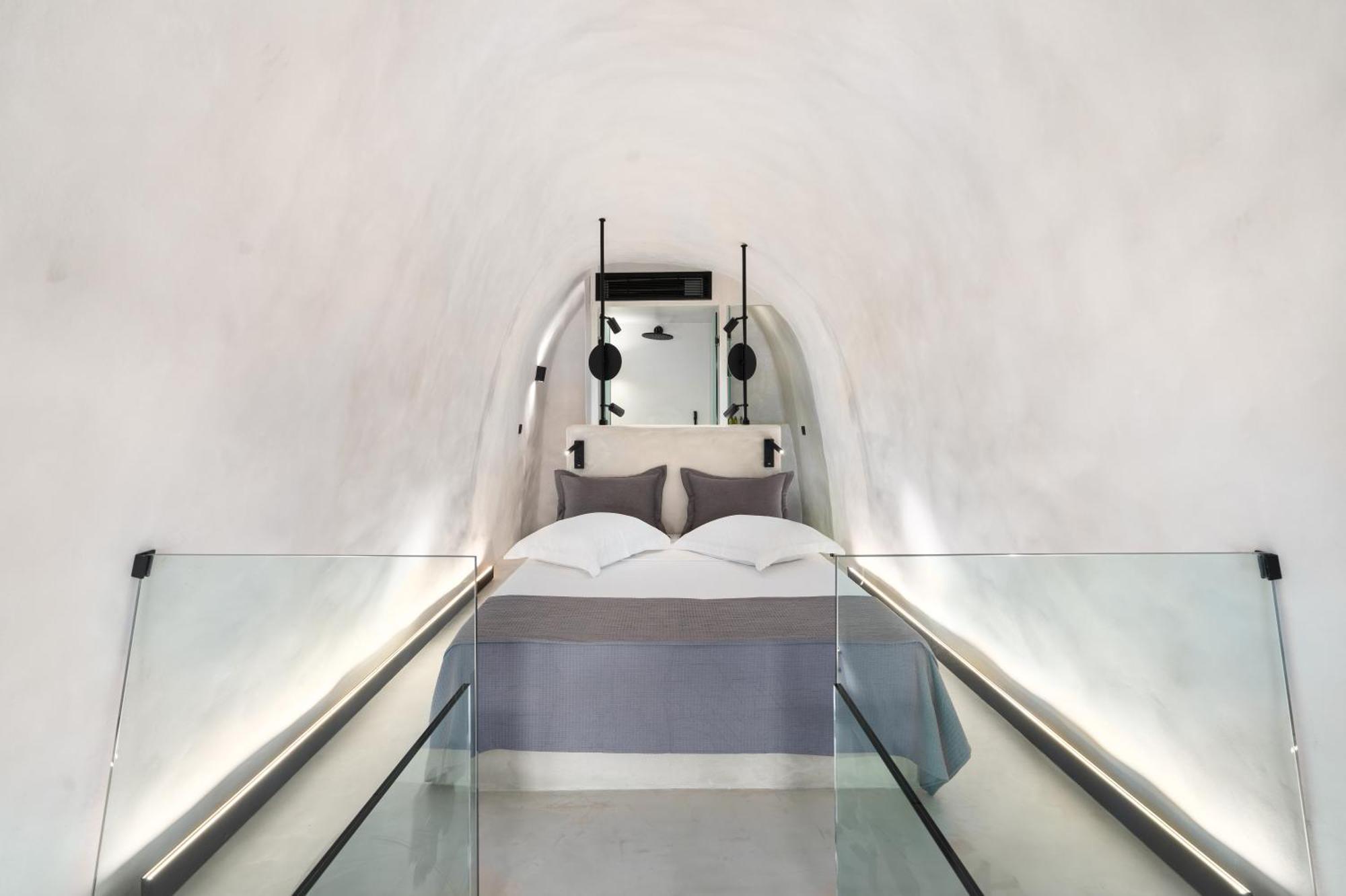 Neoma Luxury Aparthotel *