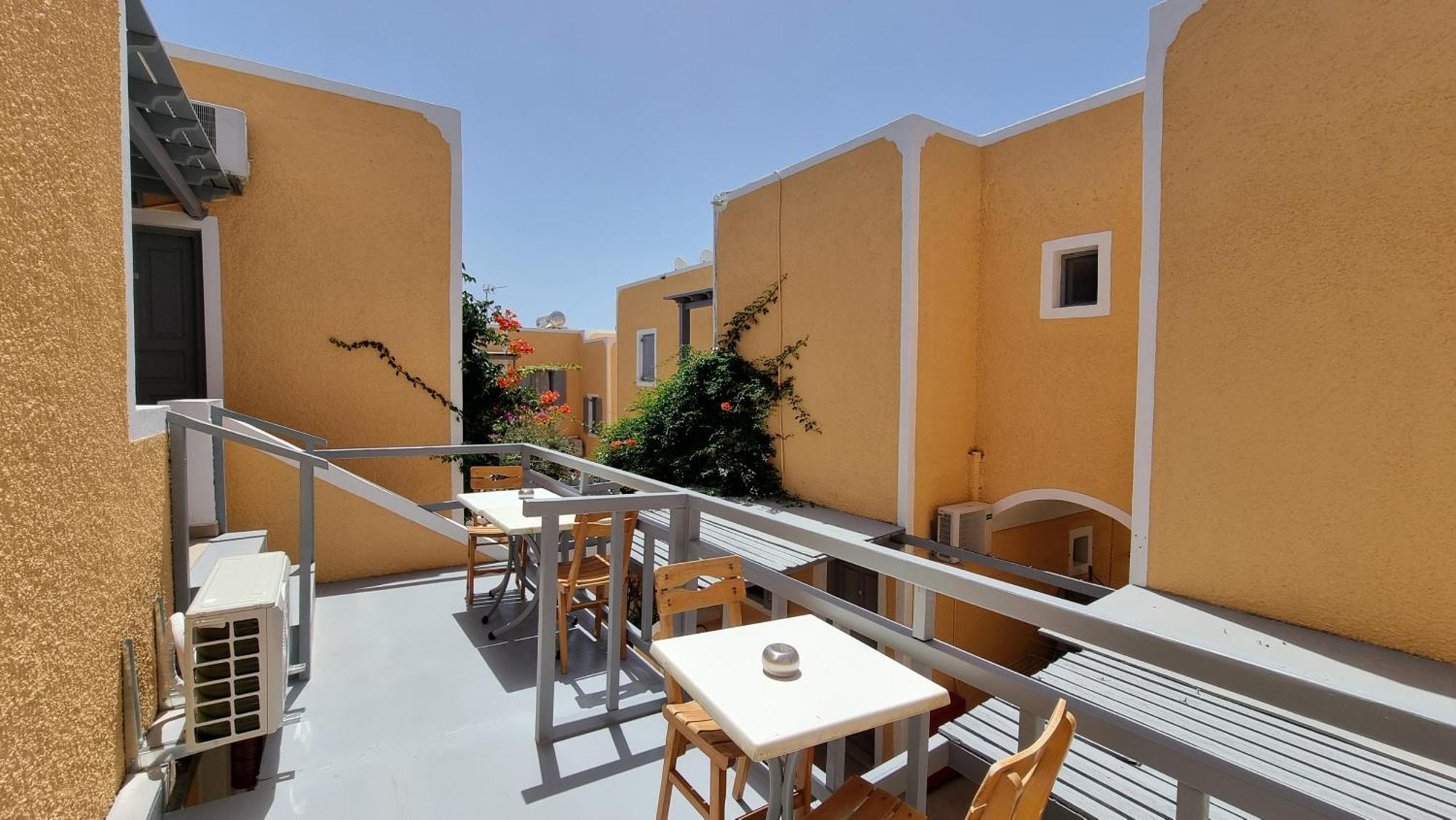 Nostos (adults Only) Hotel Kamari (Santorini)