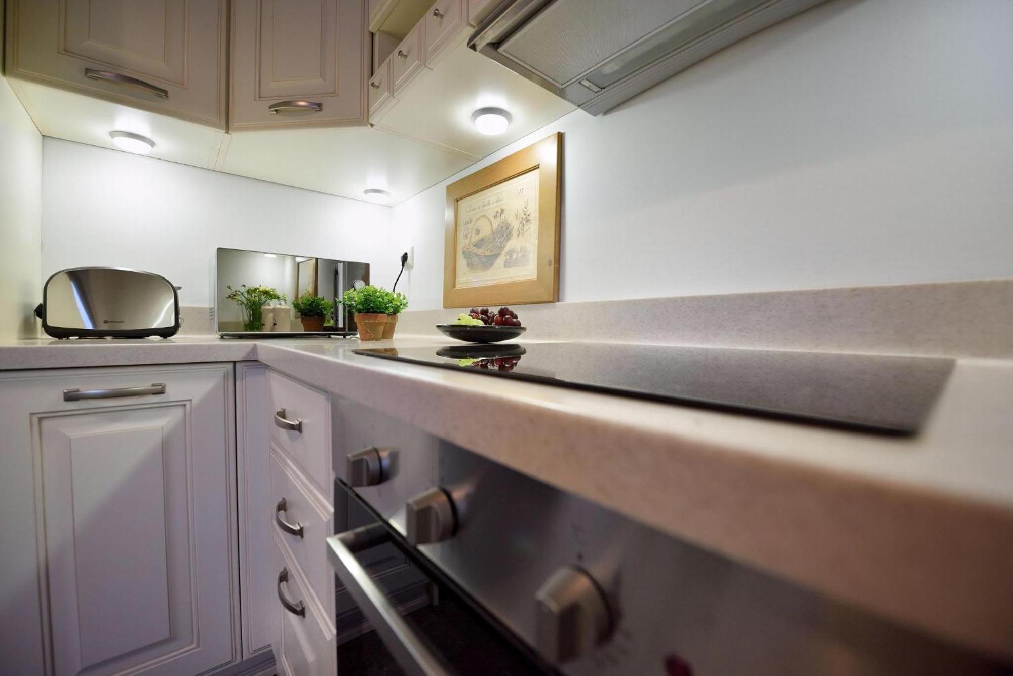 Outstanding Karyatis Luxury Maisonette 3 Bedrooms Stunning View Of The Acropolis Athens