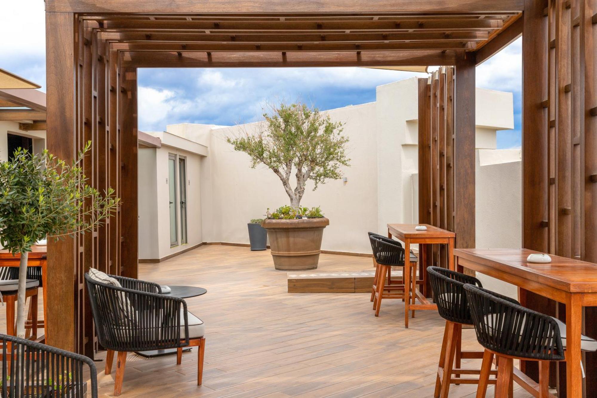 Wyndham Grand Athens