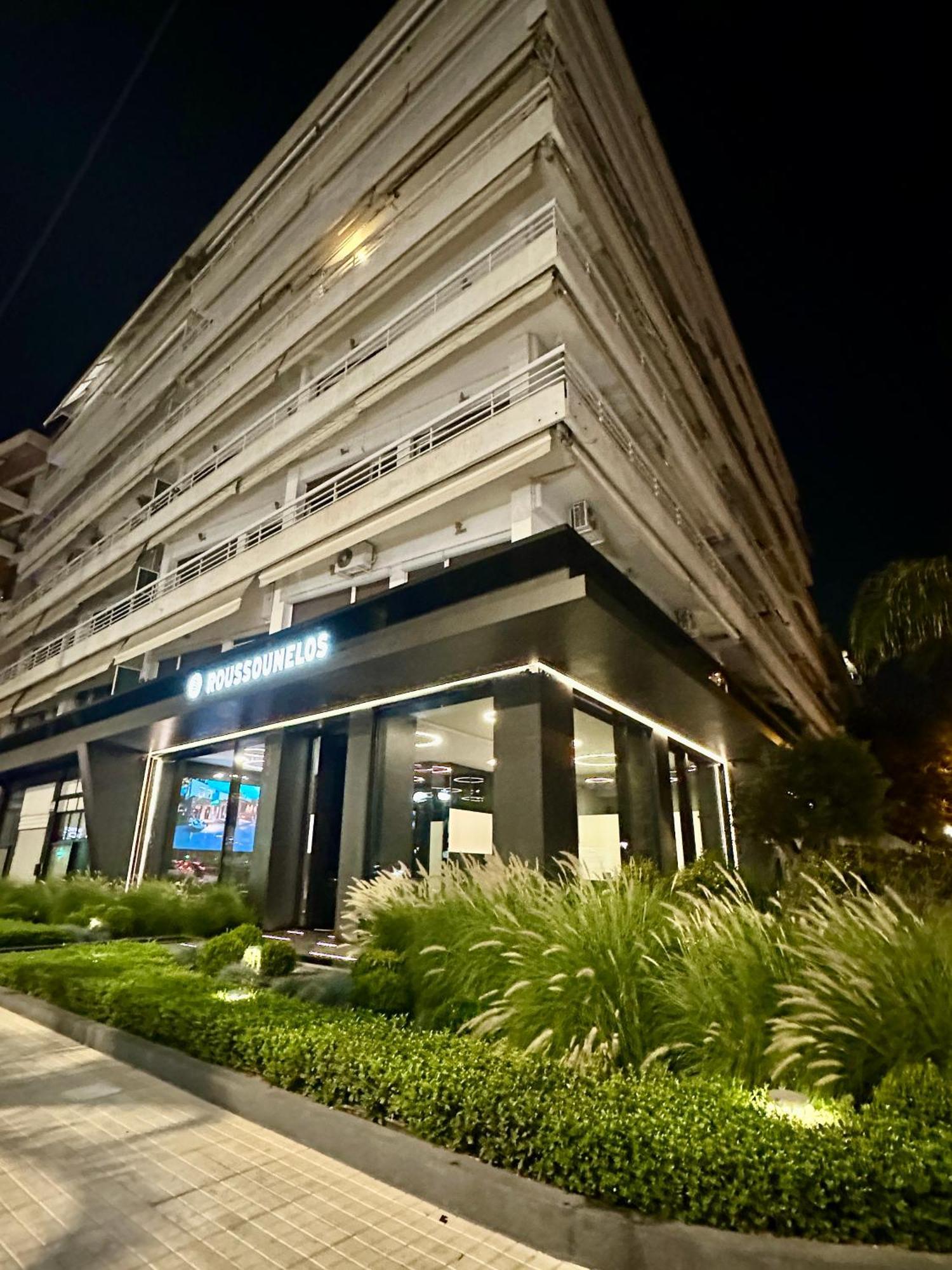 Edem Beachfront Seaview Dream In Beautiful Riviera In Palaio Faliro Athens